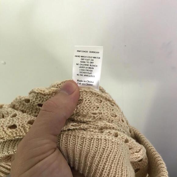 Elan Skirt Womens M Crochet Maxi Beachy Cover Up Side Slits Avda Cream New - Picture 9 of 10